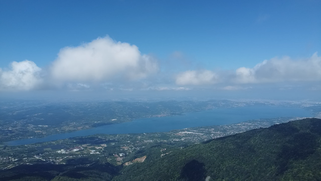 Sapanca Gölü manzarası